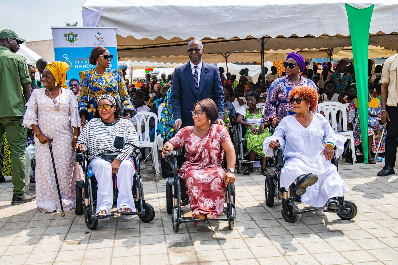 𝟑𝟑𝐞̀ 𝐞́𝐝𝐢𝐭𝐢𝐨𝐧 𝐝𝐞 𝐥𝐚 𝐉𝐈𝐏𝐇/𝐌𝐞 𝐀𝐝𝐚𝐦𝐚 𝐊𝐀𝐌𝐀𝐑𝐀 𝐬𝐚𝐥𝐮𝐞 𝐥𝐚 𝐧𝐨𝐮𝐯𝐞𝐥𝐥𝐞 𝐔𝐧𝐢𝐨𝐧 𝐩𝐫𝐢𝐧𝐜𝐢𝐩𝐚𝐥𝐞 𝐝𝐞𝐬 𝐩𝐞𝐫𝐬𝐨𝐧𝐧𝐞𝐬 𝐡𝐚𝐧𝐝𝐢𝐜𝐚𝐩𝐞́𝐞𝐬 𝐝𝐞 𝐂𝐈 